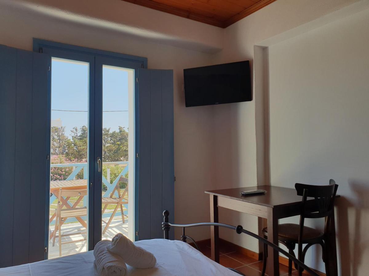 Captain'S Rocks Hotel Chrisi Akti  Exterior photo